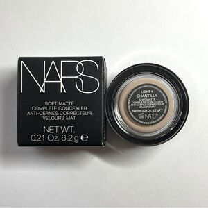 BNIB_ Nars Soft Matte Complete Concealer _ Light1 Chantilly